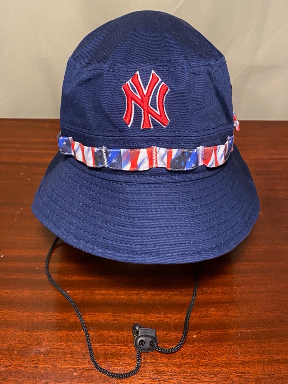 New York Yankees  Adventure Flag Navy Bucket Hat By New Era Size X-Large